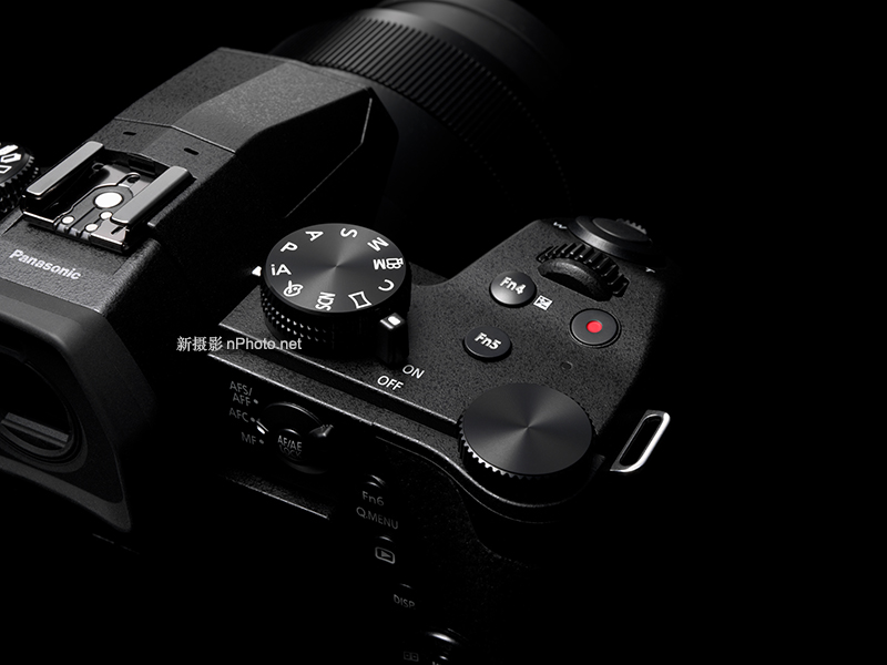 松下fz1000相机怎么样 松下fz1000 ii参数