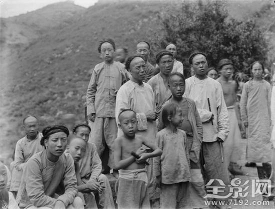 跟着外国摄影师的镜头来看老重庆的人 拍摄重庆的知名摄影师