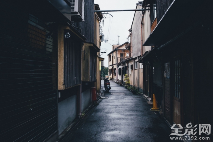 寂静的东京中文预告 寂静的街道简谱