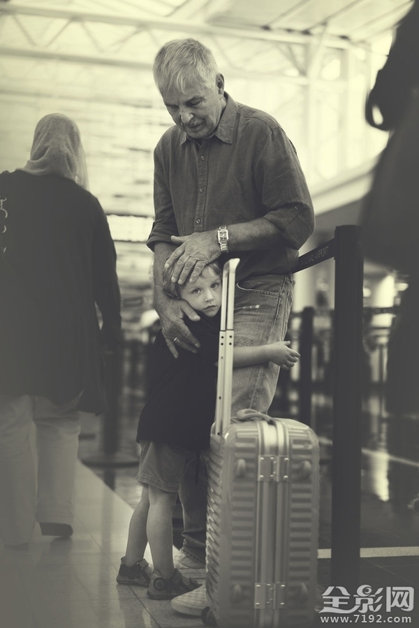 摄影师记录温馨的家庭影像怎么写 家庭摄影拍出有温度的日常