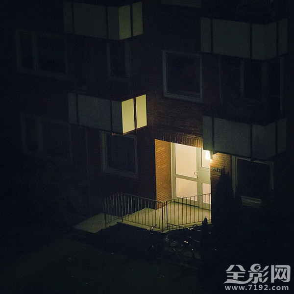 色彩构成建筑配色 色彩构成城市印象手绘图1