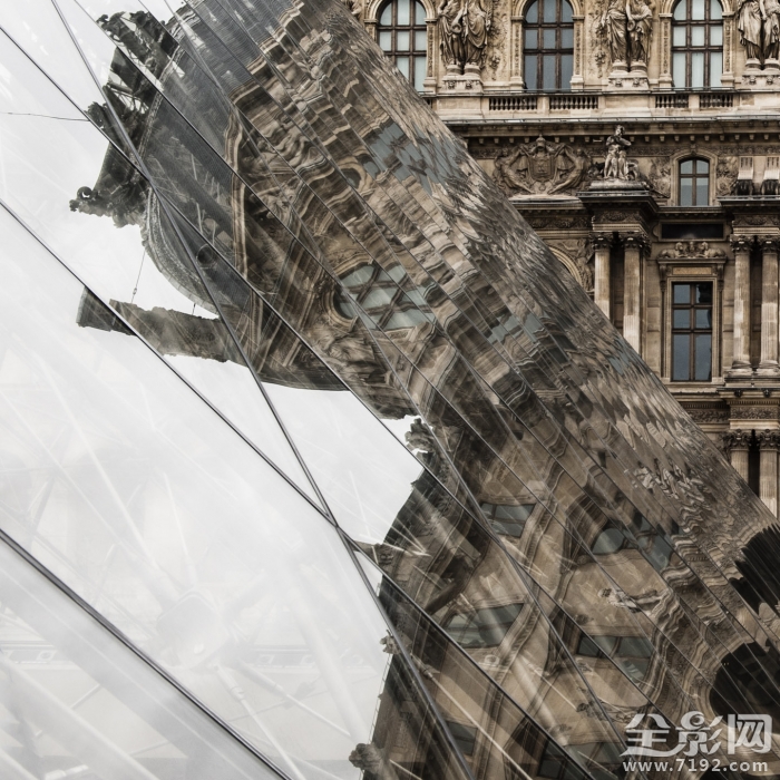 把高楼大厦拍出新感觉的句子 拍高楼大厦的说说