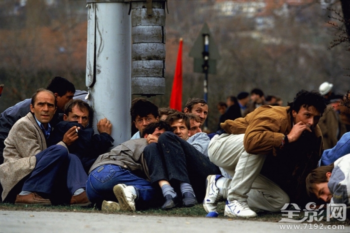 冲突和危机的联系和区别 冲突法的危机图2