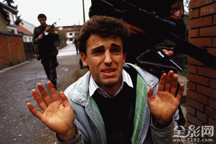 冲突和危机的联系和区别 冲突法的危机