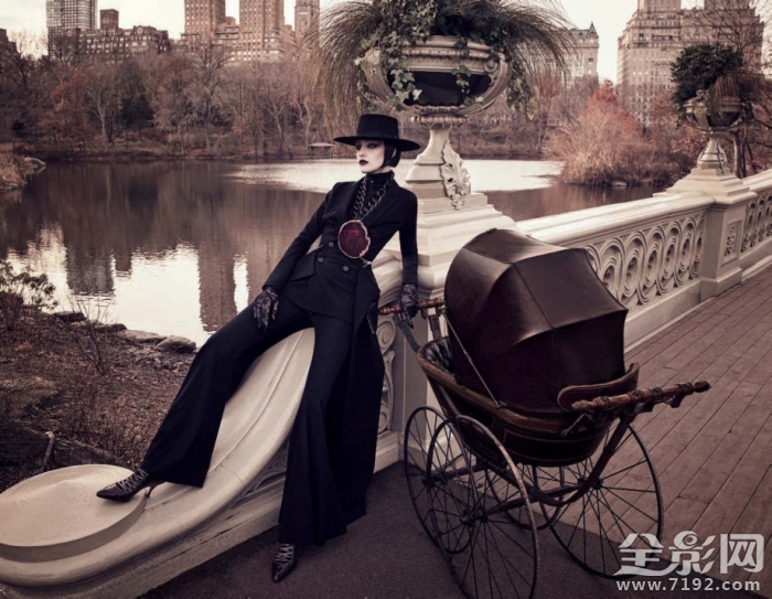 vogue德国版 德国vogue主编