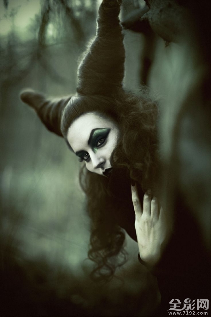 暗夜精灵 用蜡烛和魔法编织属于自己的白昼吗 暗夜精灵发型