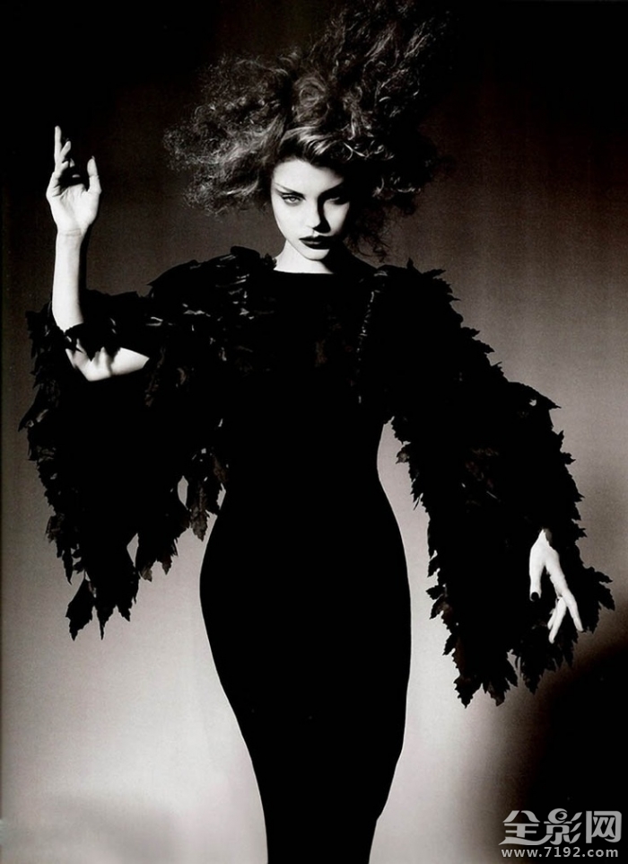 暗夜精灵 用蜡烛和魔法编织属于自己的白昼吗 暗夜精灵发型