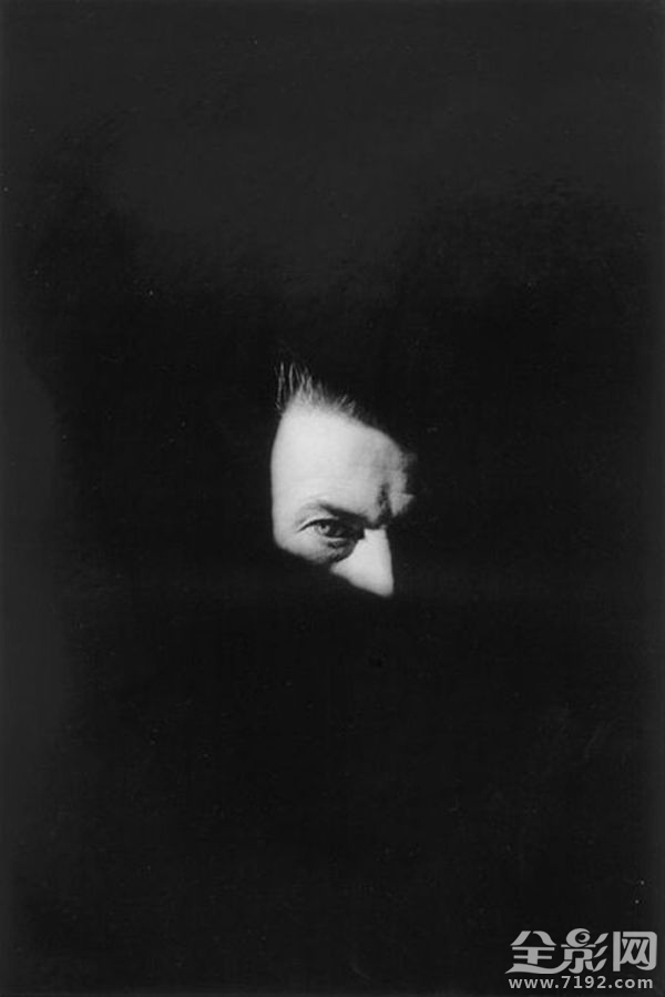 捷克摄影师黑白肖像作品图片 捷克摄影家图3