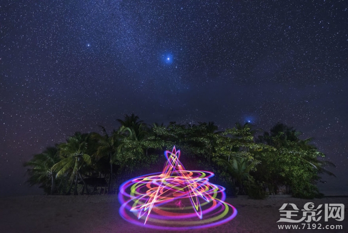 灯光星空图片 灯光舞美效果营造