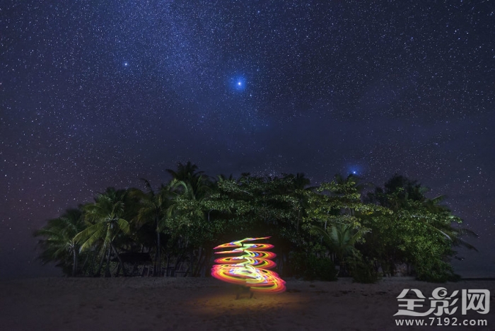 灯光星空图片 灯光舞美效果营造