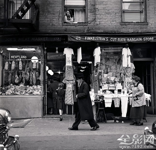 用黑白两色表现美加街头的句子 用黑白两色画画图3