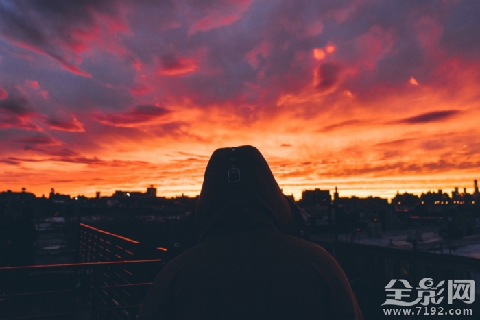 日落黄昏时 日落黄昏的诗句