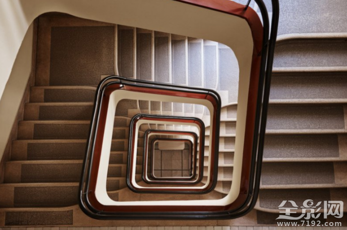 布达佩斯的螺旋楼梯在哪 布达佩斯的建筑