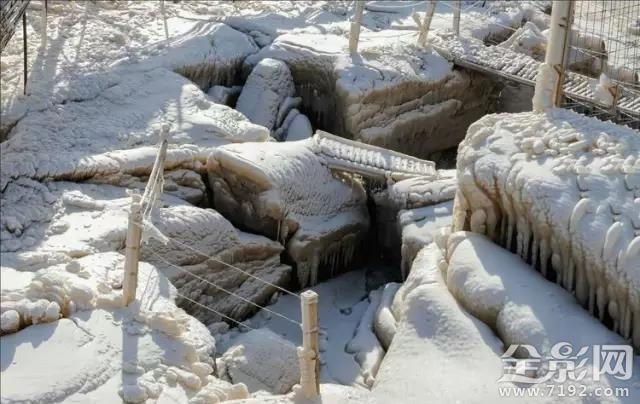 黄河壶口瀑布冰瀑 黄河壶口瀑布现冰挂美景图