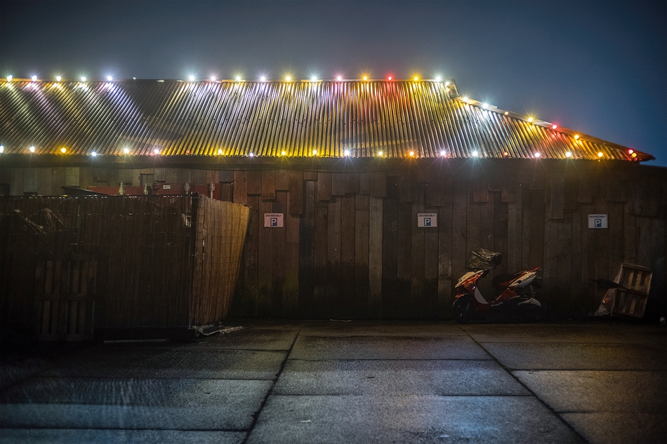 夜晚雾景 夜雾朦胧的意思是什么图2