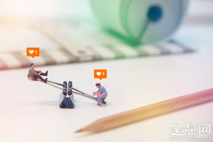 泰国摄影师创作现实版小人国的作品 泰国小人叫什么