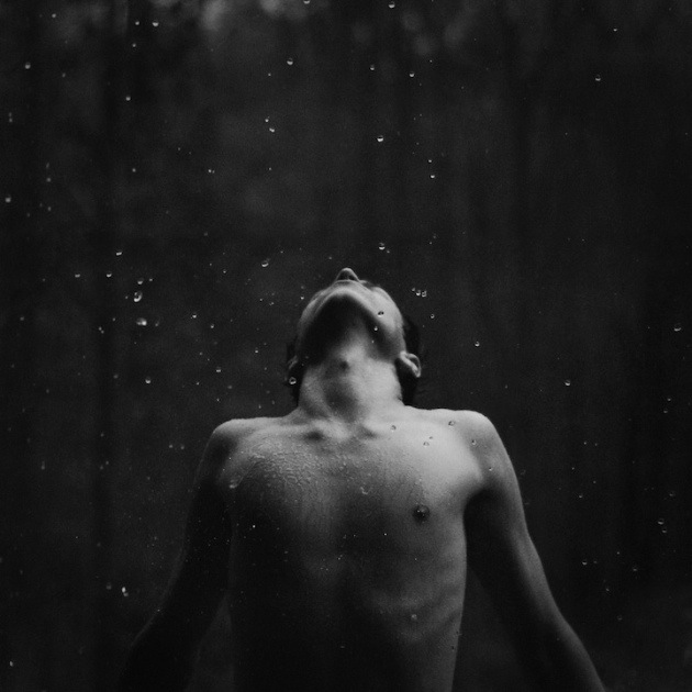 我已经十七岁了 我是个十七岁的小男孩