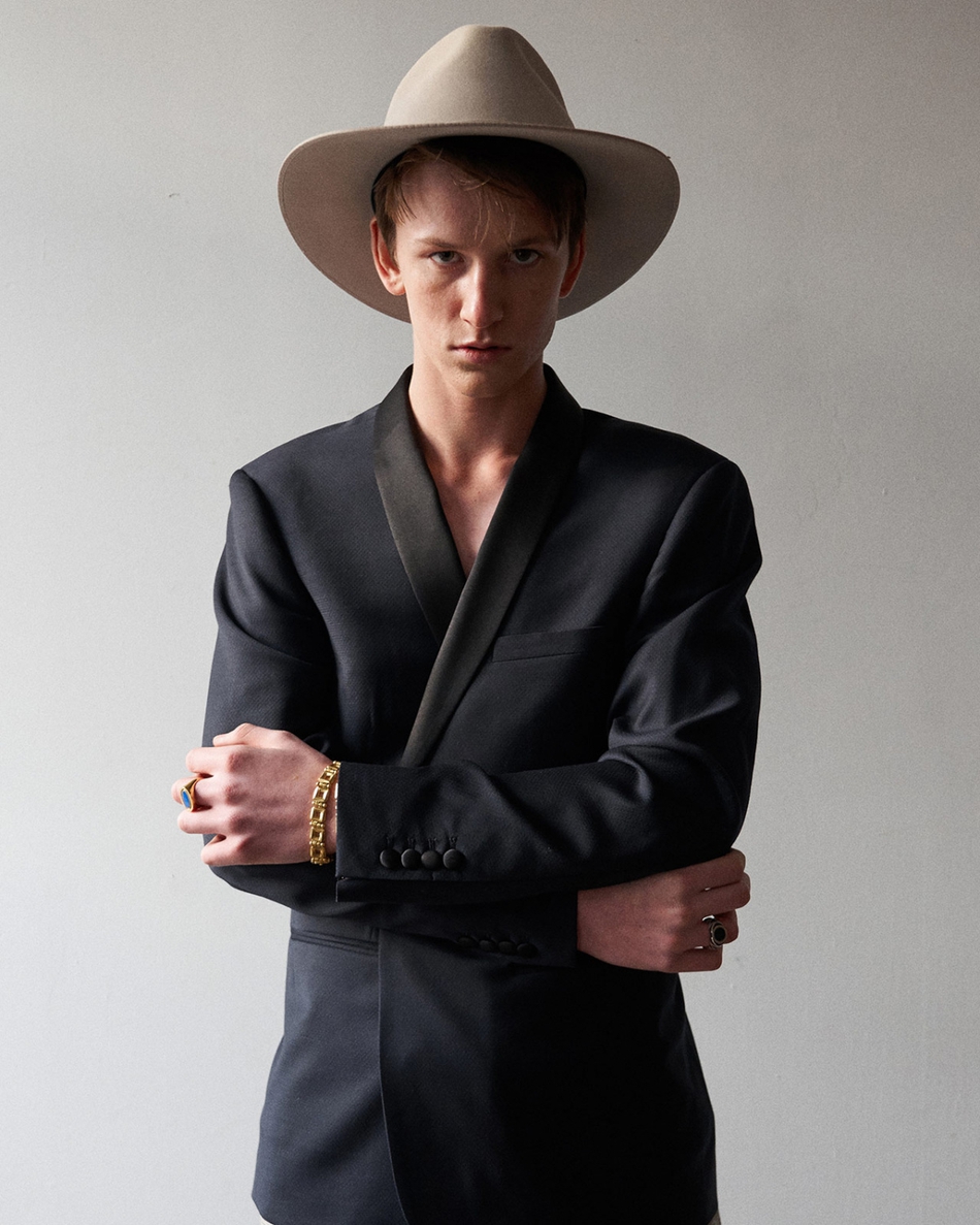 中西方元素结合的艺术品 中西方元素融合插画