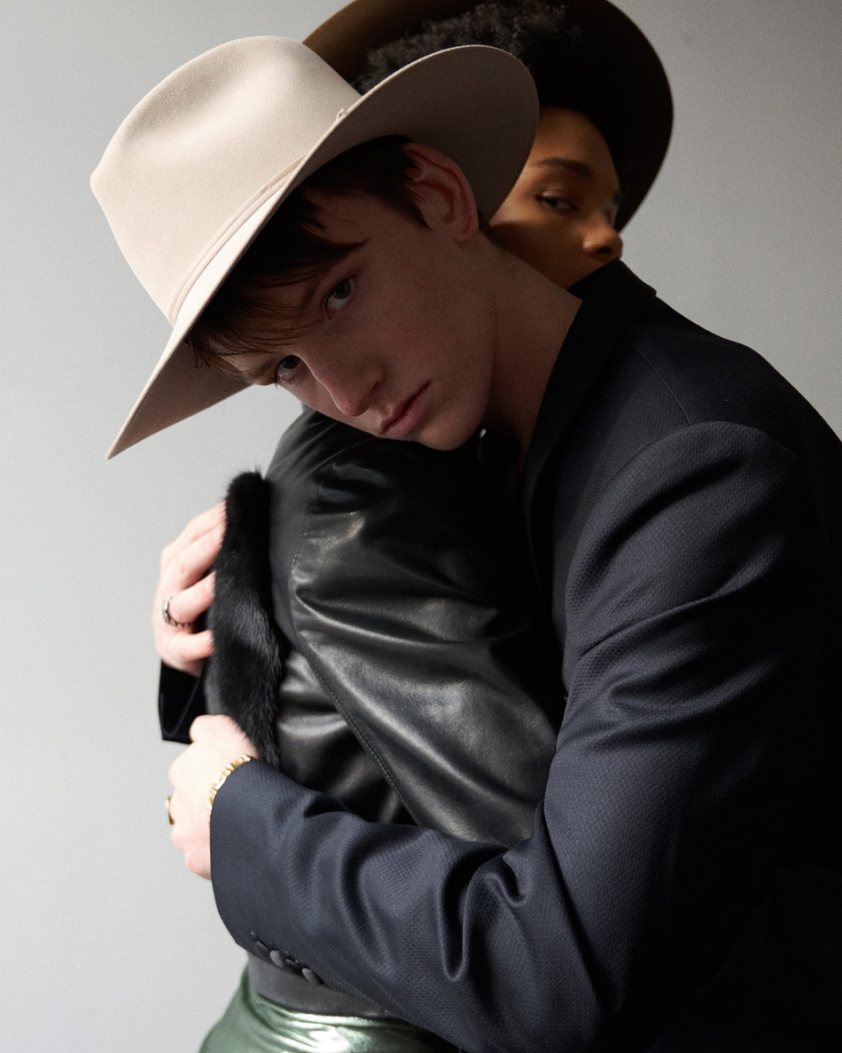 中西方元素结合的艺术品 中西方元素融合插画