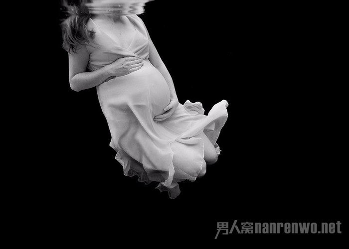 在水下怎么拍照 如何在水下拍摄人像图3