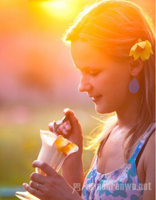 摄影技巧告诉你 夕阳人像摄影如何用光线 夕阳人像拍摄技巧