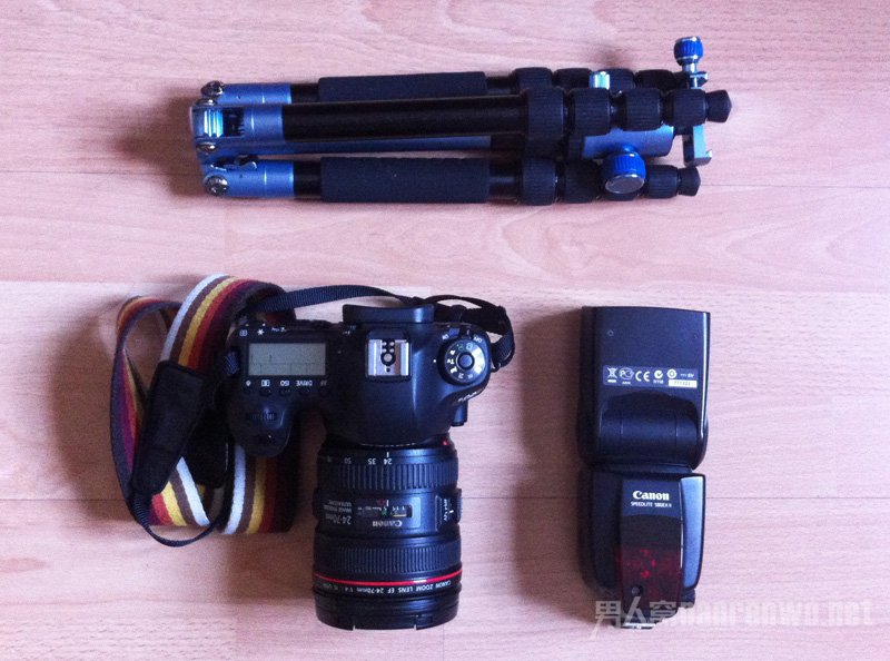 三种摄影技巧轻松搞定灯光流星雨的方法 流星雨闪光灯图2