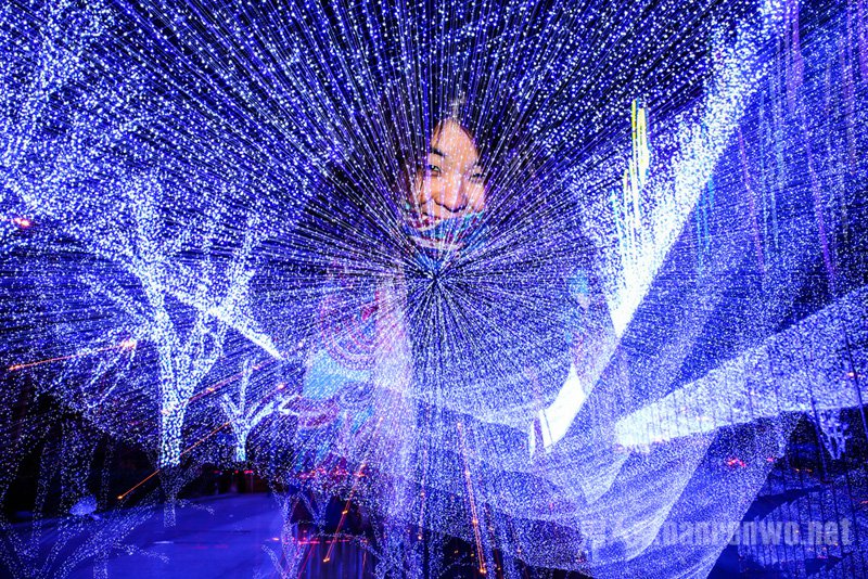 三种摄影技巧轻松搞定灯光流星雨的方法 流星雨闪光灯