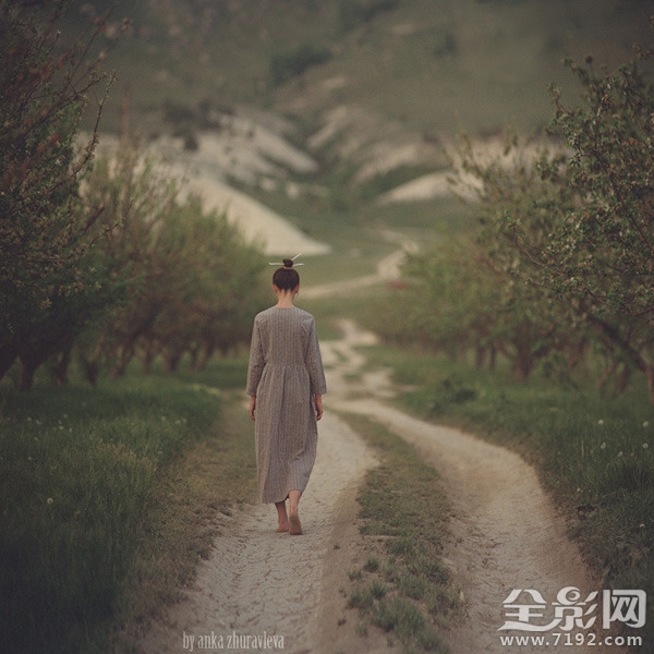 不甘于命运的折磨 爱与摄影让她重获新生在线观看 不甘于命运的人