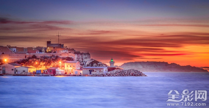 去浪漫的巴黎 去浪漫的巴黎是什么歌图1