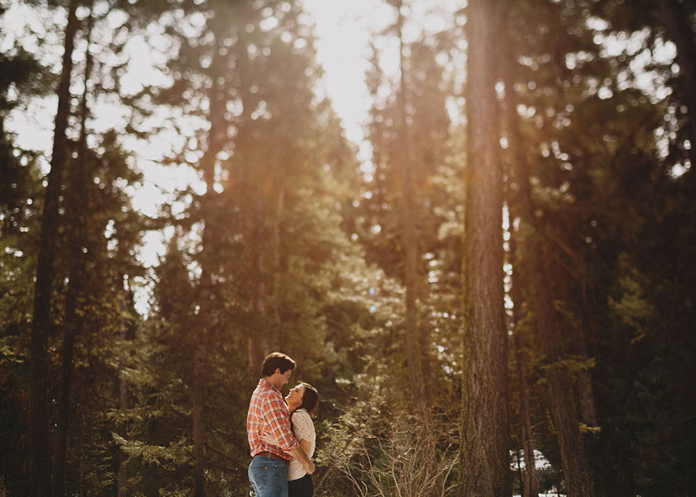 我愿与你相伴,走遍千山万水是什么歌 我愿陪你走遍千山万水