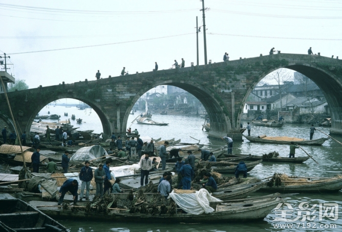 80年代的纯净影像是什么 80年代珍贵影像