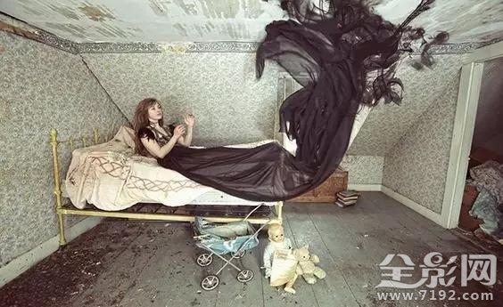 这些鬼马神作竟然来自神经病的灵感英语 鬼神精神病