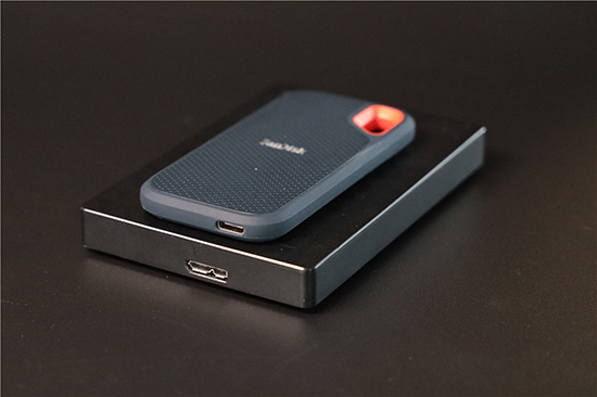 闪迪至尊极速移动存储卡 闪迪固态移动硬盘测评