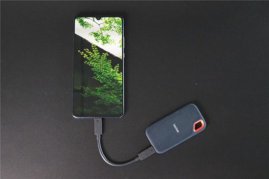 闪迪至尊极速移动存储卡 闪迪固态移动硬盘测评