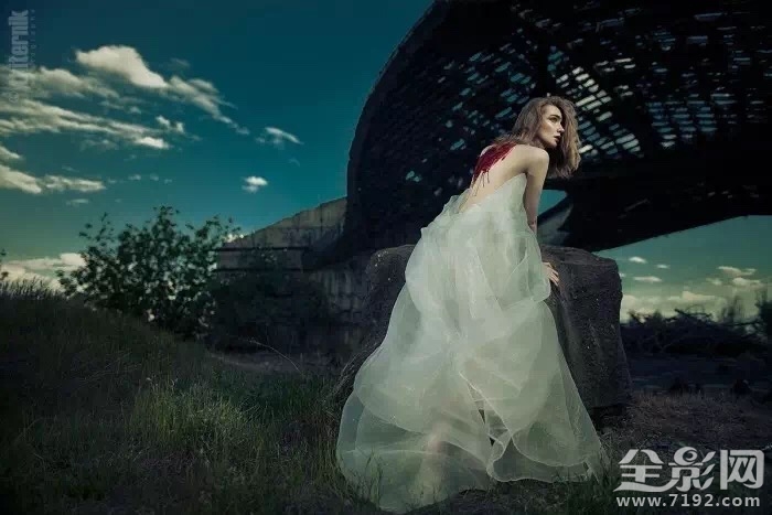 这些鬼东西 竟然可以用来拍大片英语 可以拍鬼的相机图1