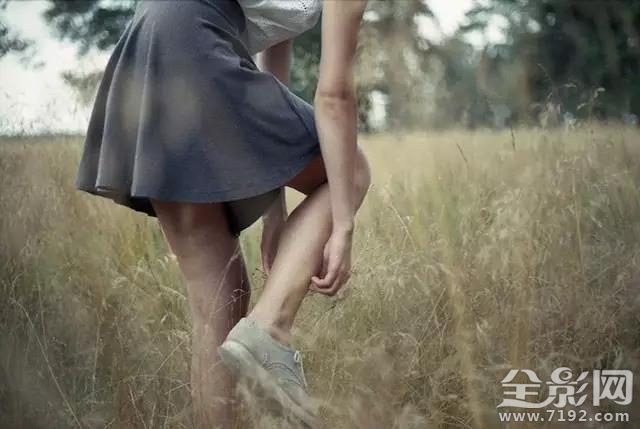 迷人的胶片人像摄影图片 迷人的摄影师图3