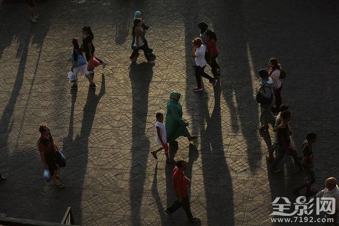 日落家园阅读理解答案 日落家园是真人秀吗