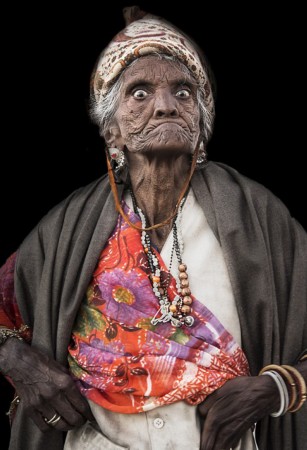 意大利摄影师拍印度贫民众生相的电影 意大利摄影师jure