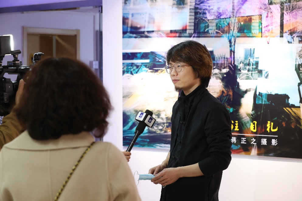 什么叫注目礼- 注目礼的标准姿势图片图3